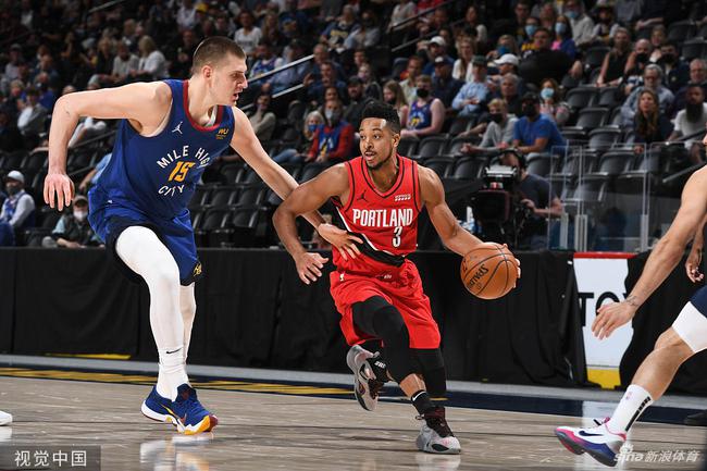 她在后来的 她在后来的